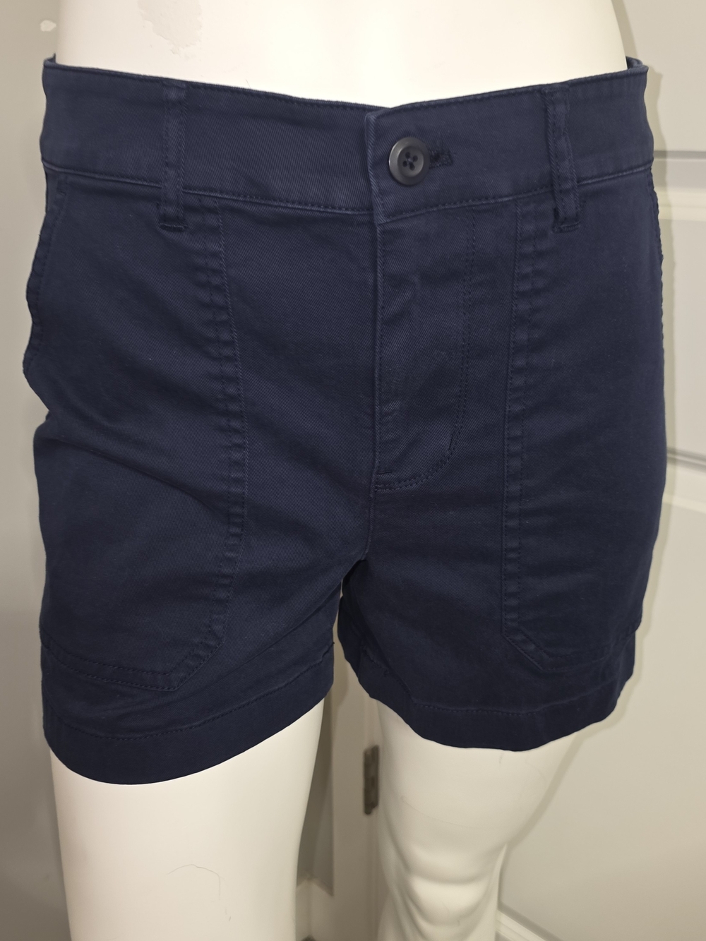 J.Crew Women's Utility Carpenter Chino Shorts - Size 4 - Navy Blue